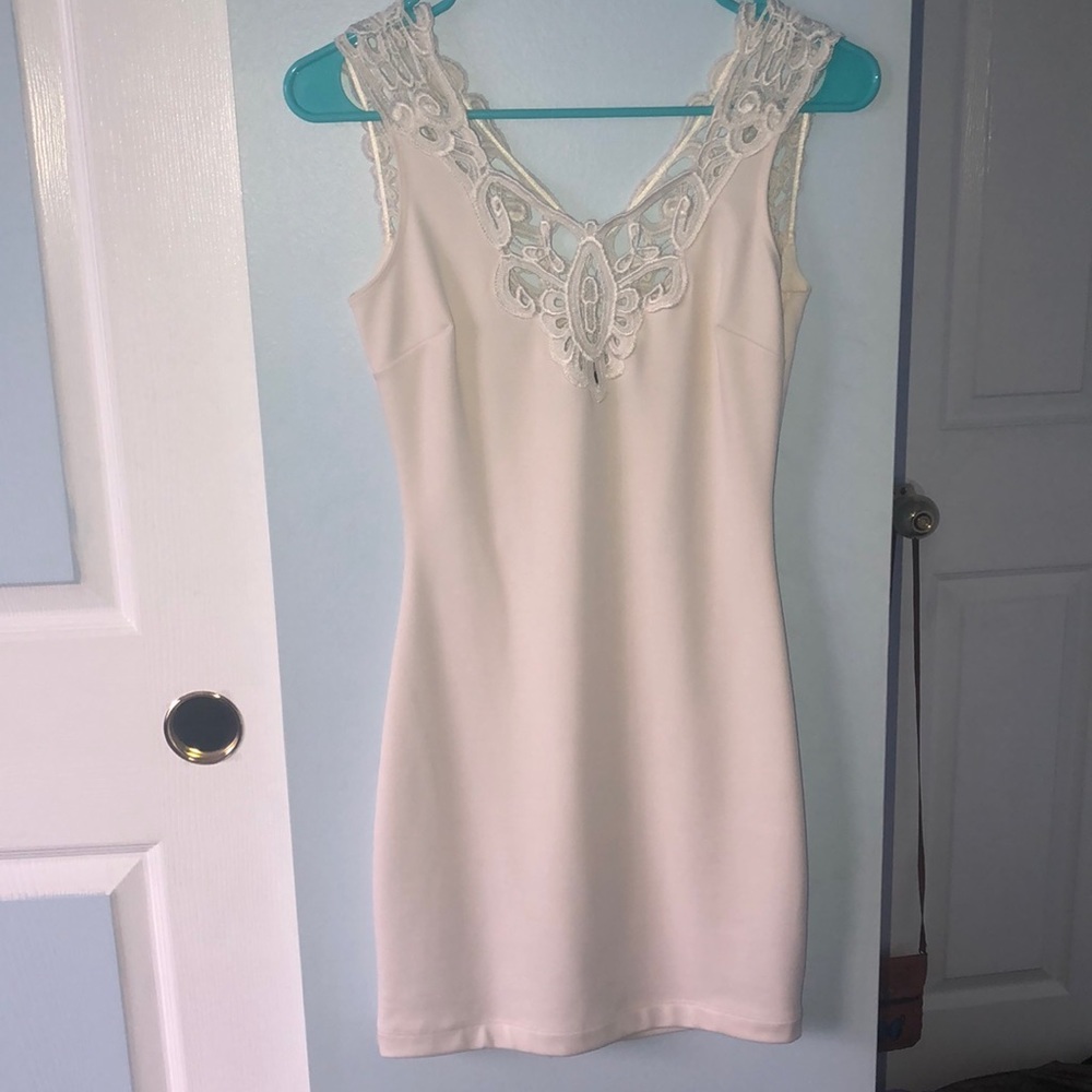 Mini dress